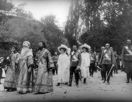 romanovs.jpg